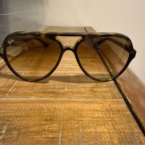 Ray-Ban Tortoise Shell Aviator Glasses